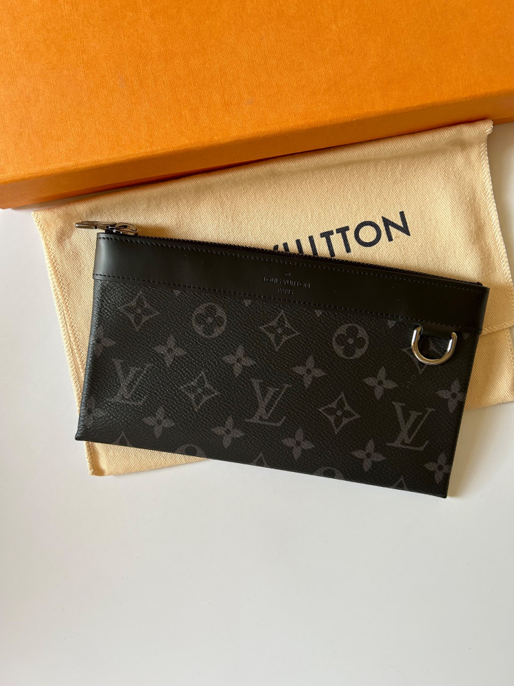 Louis Vuitton Pouch black monogram