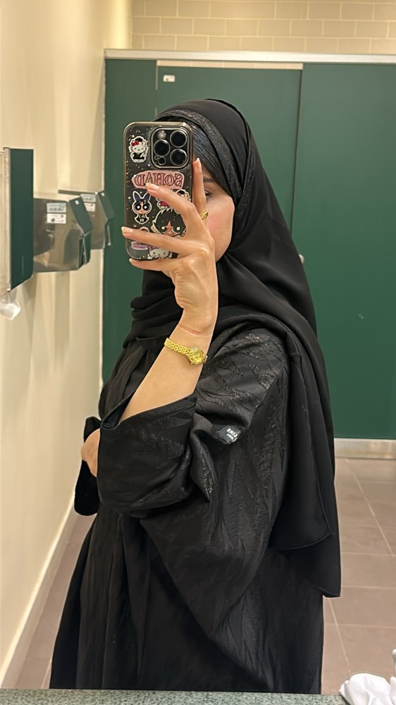 عباية نجم