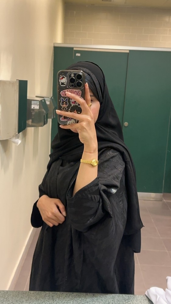 عباية نجم
