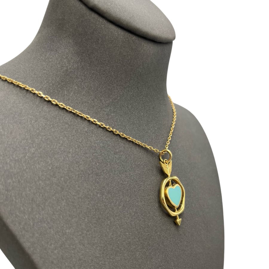 عقد ذهب عيار  18 الوزن 10.48g