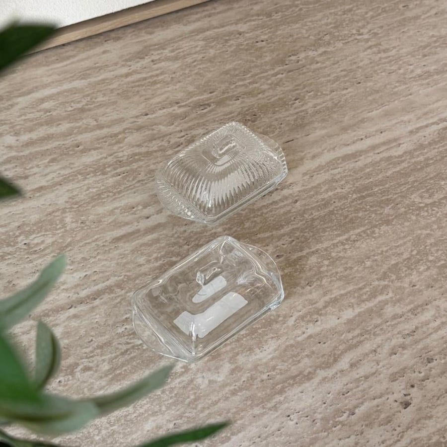 Date fruit glass