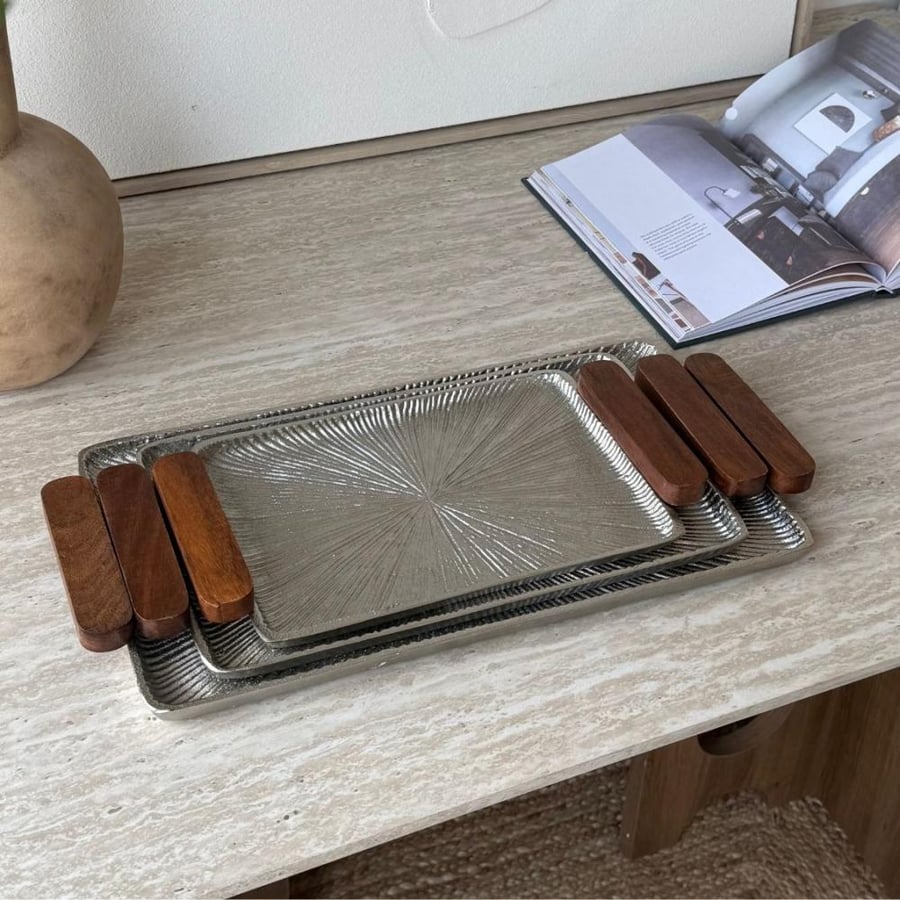 Aluminum tray