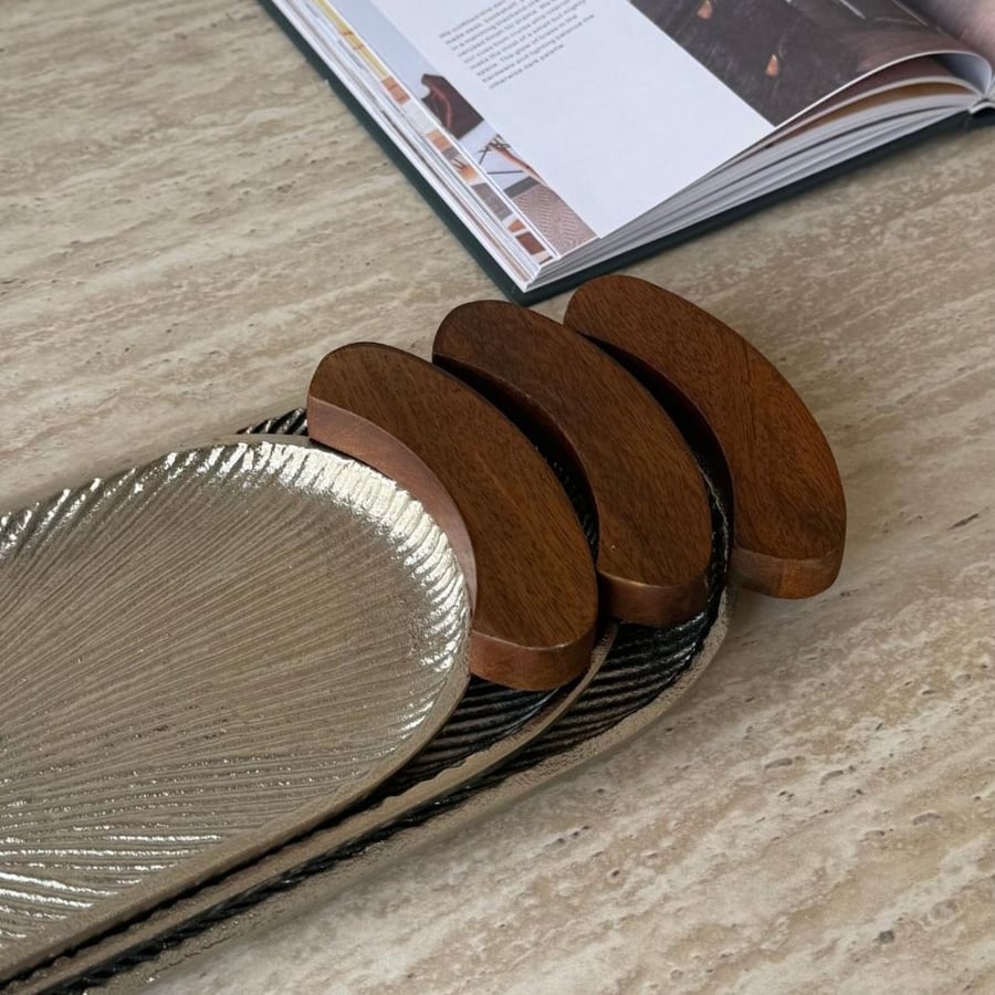 Aluminum tray