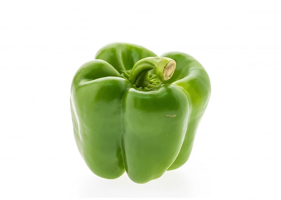 A plate of bell pepper approximately 600 grams