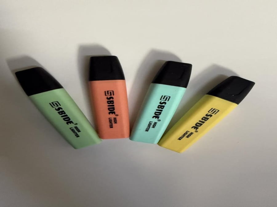 Highlighter pens