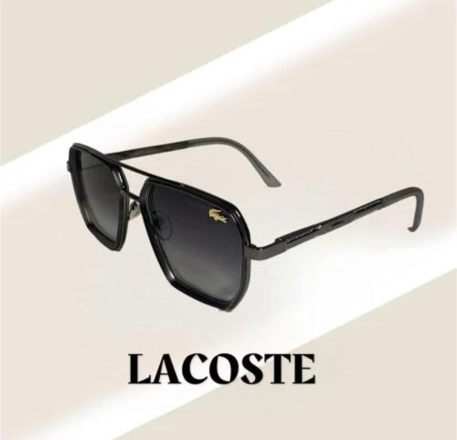 نظارات لوكوست
