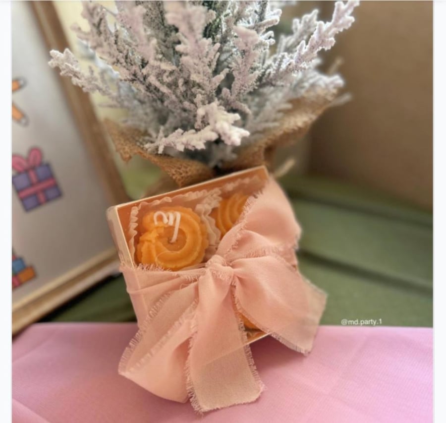 Butter biscuit shaped candles
