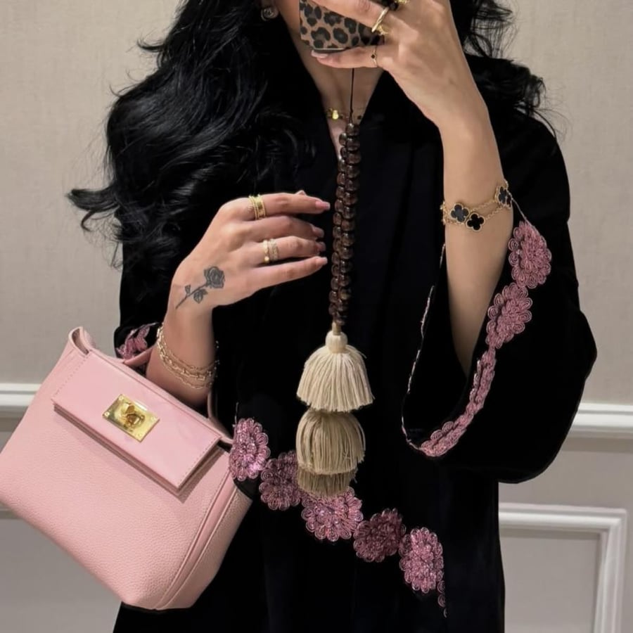Twenty Four | Pink