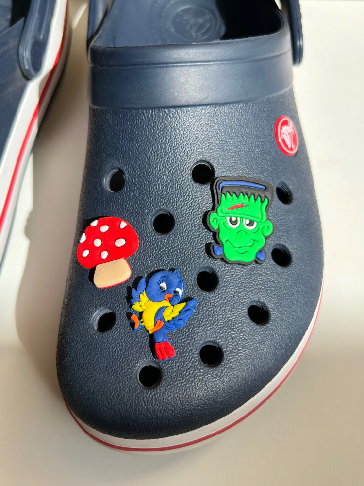 crocs charms