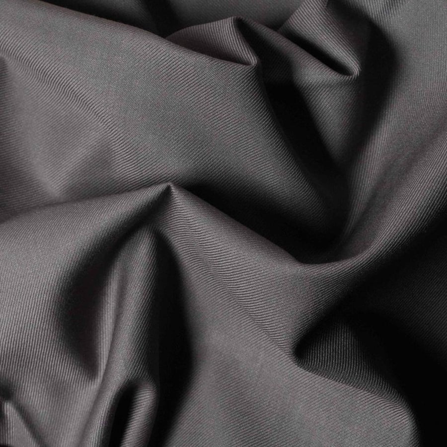 عرض المربعانية 4 اقمشة كارتير والخامس مجاني