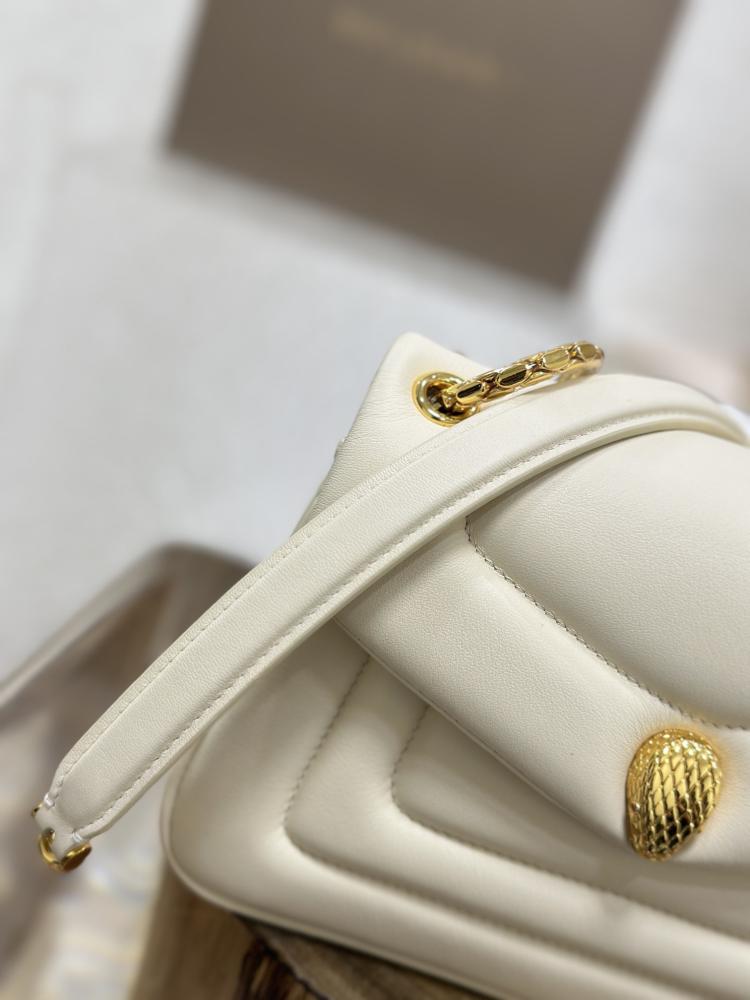 حقيبة SERPENTI REVERSE من بولغاري
