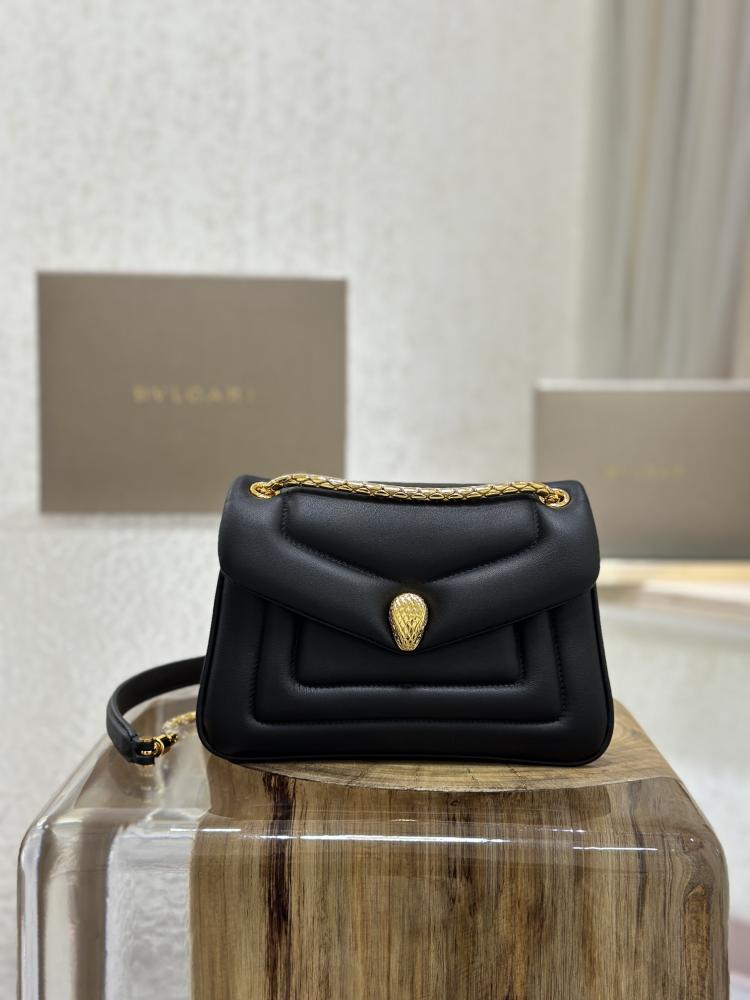 حقيبة SERPENTI REVERSE من بولغاري