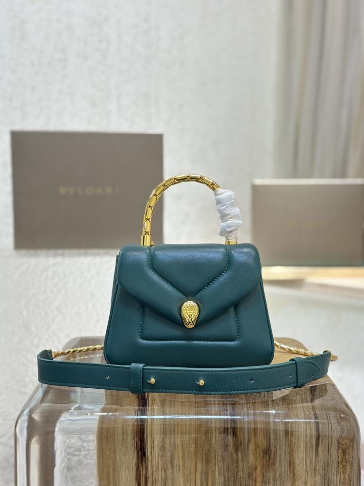 حقيبة SERPENTI REVERSE من بولغاري