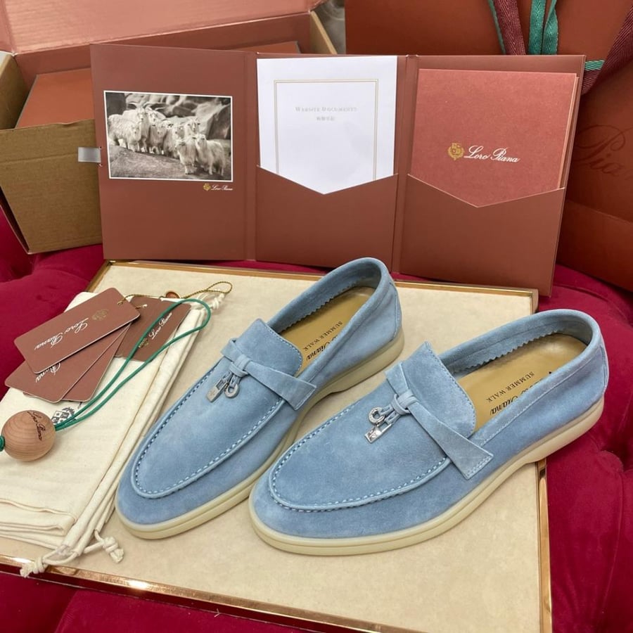 Summer charms walk shoes from Loro Piana