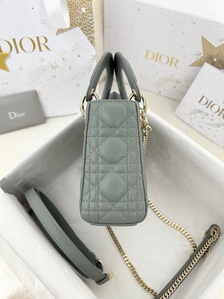 حقيبة Mini Lady Dior