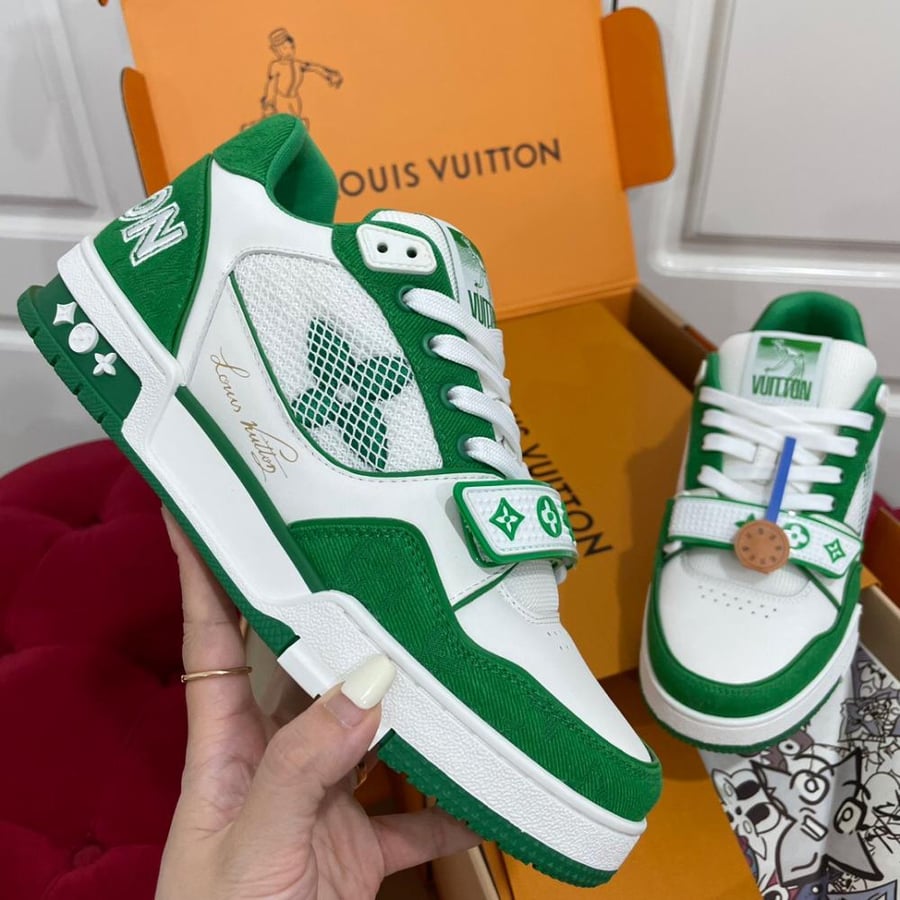 حذاء  Lv trainer من لويس فيتون