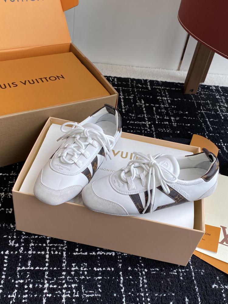 حذاء Sneakerina من لويس فيتون