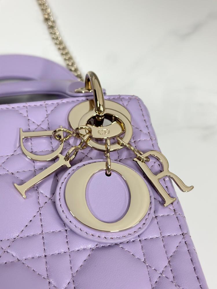 حقيبة Mini Lady Dior