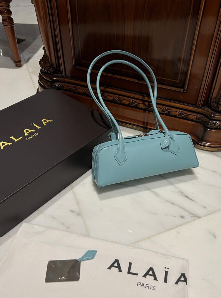 حقيبة كتف Le Teckel من Alaia