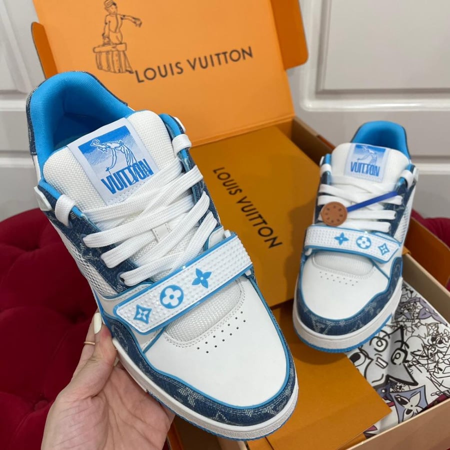 حذاء  Lv trainer من لويس فيتون
