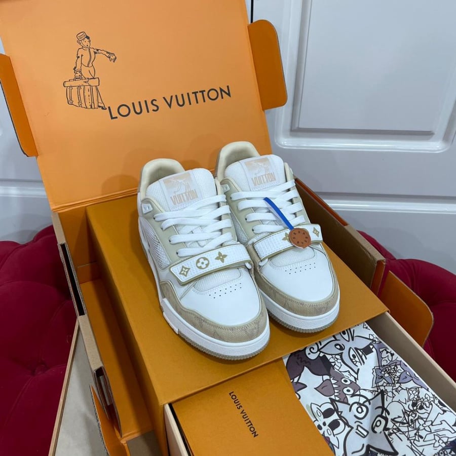 حذاء  Lv trainer من لويس فيتون