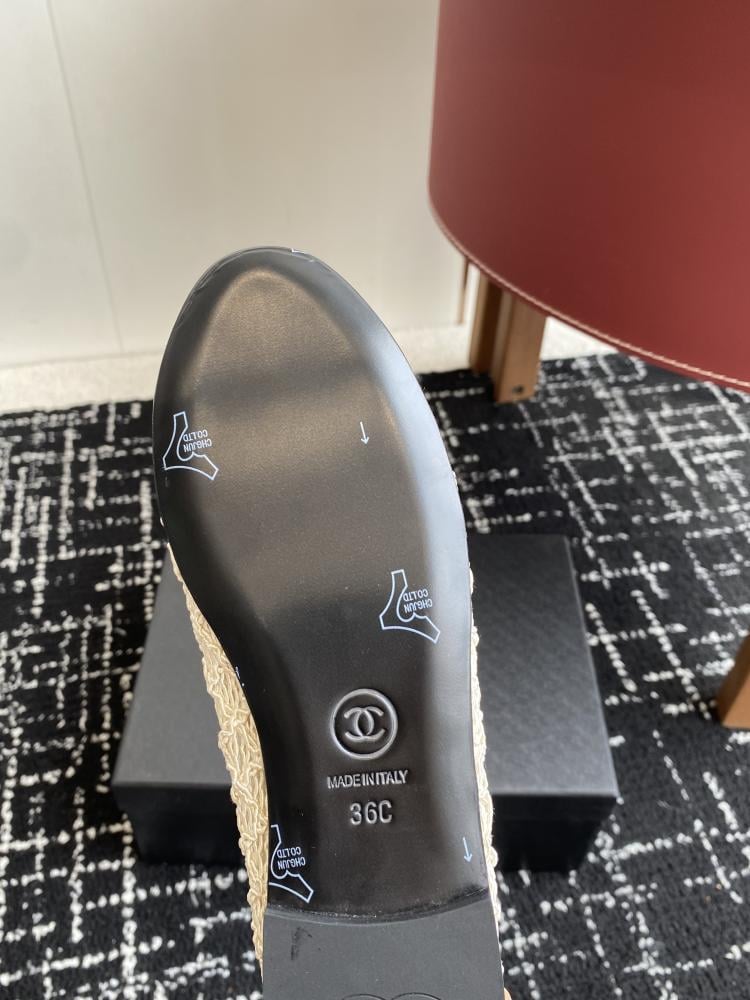 فلات شانيل 25ss