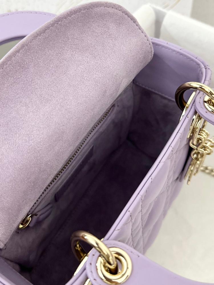 حقيبة Mini Lady Dior