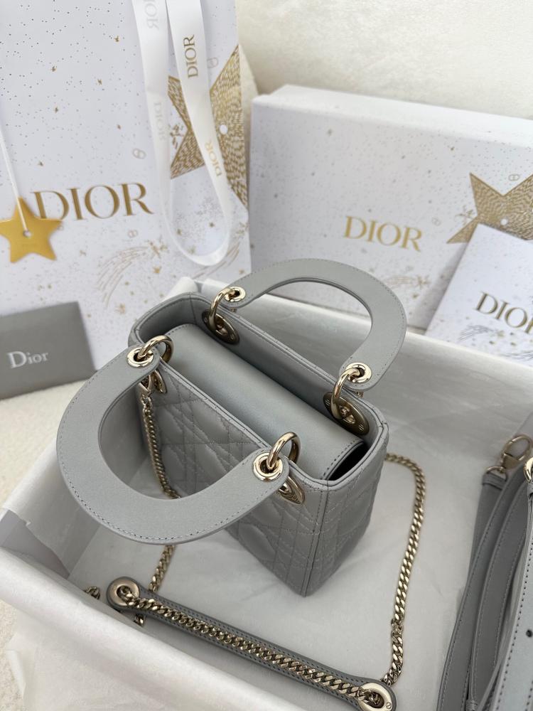 حقيبة Mini Lady Dior