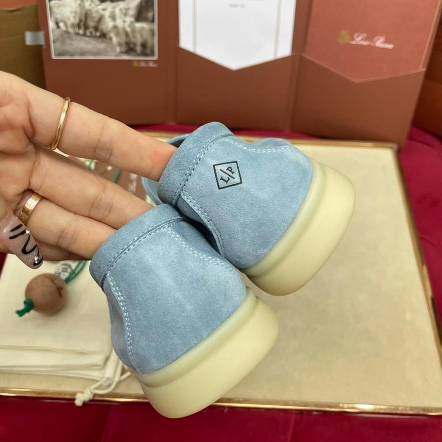 Summer charms walk shoes from Loro Piana