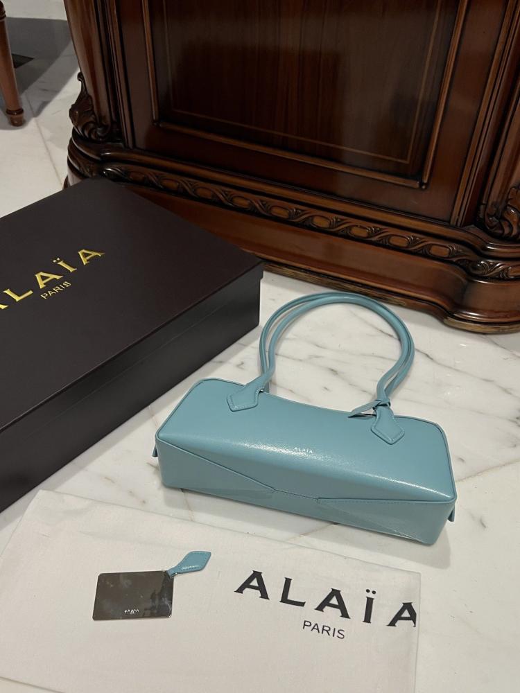 حقيبة كتف Le Teckel من Alaia
