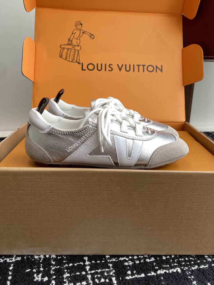 حذاء Sneakerina من لويس فيتون