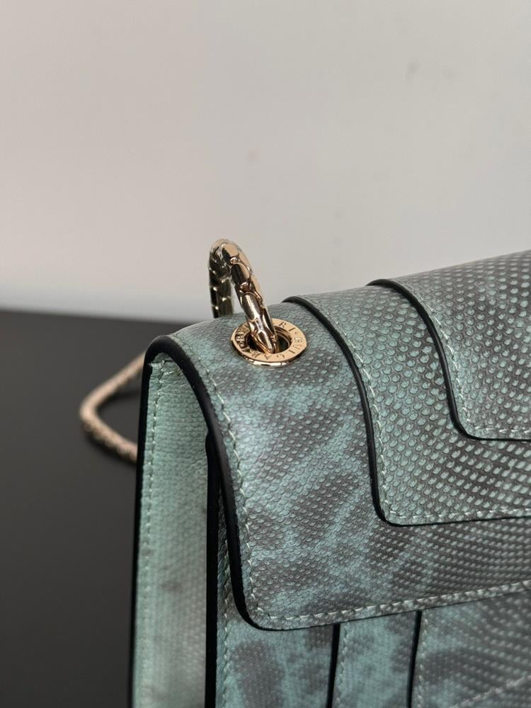 حقيبة SERPENTI FOREVER من بولغاري