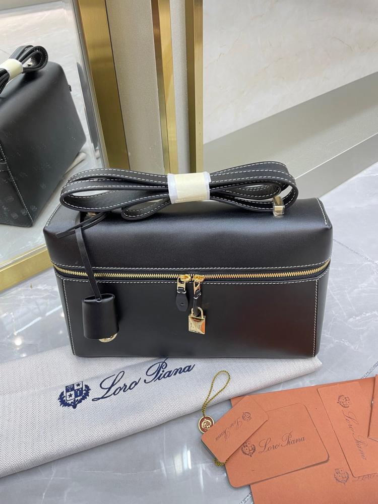 حقيبة Extra bag L27 من لوروبيانا