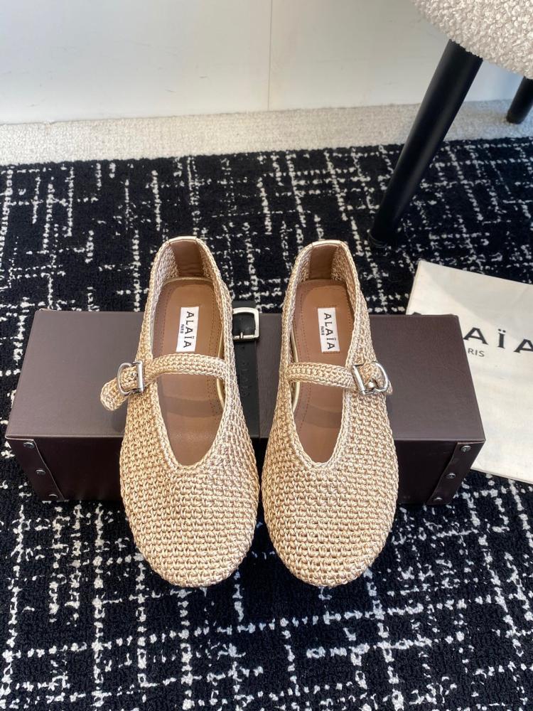 فلات Alaia 25ss