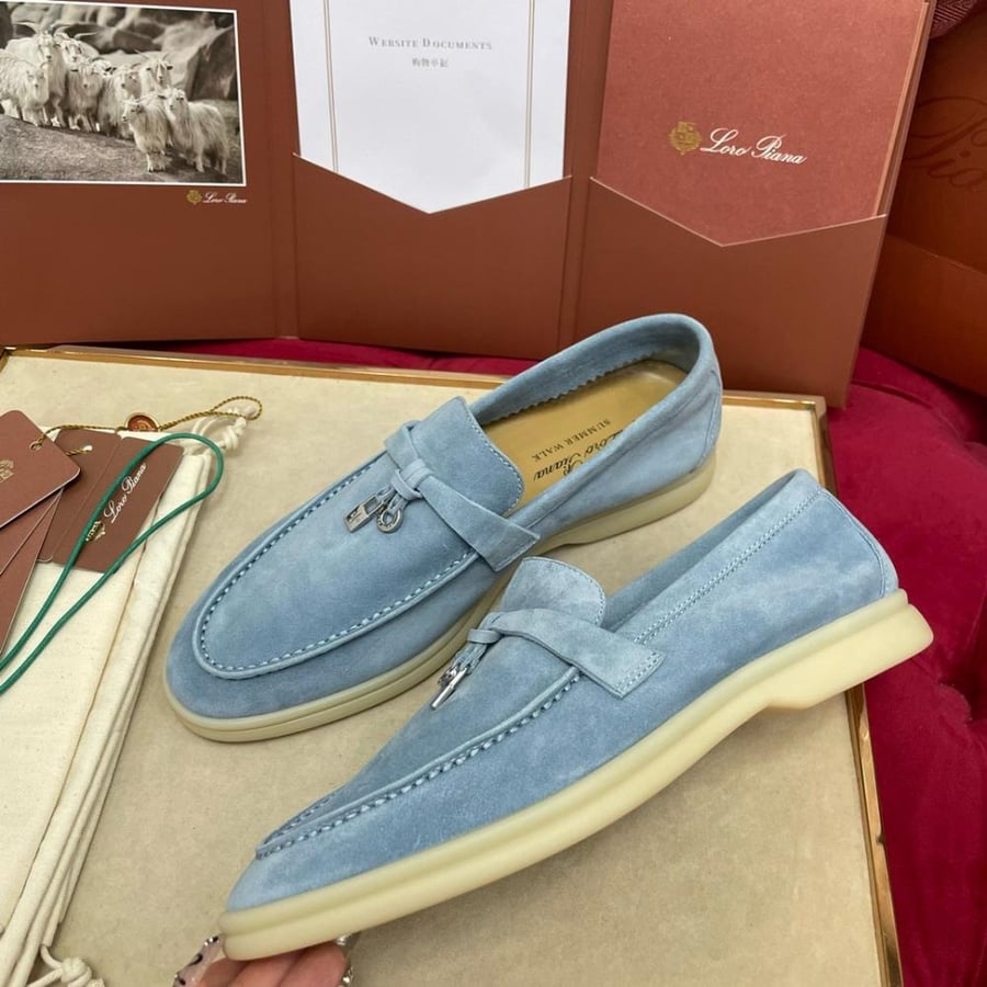 Summer charms walk shoes from Loro Piana