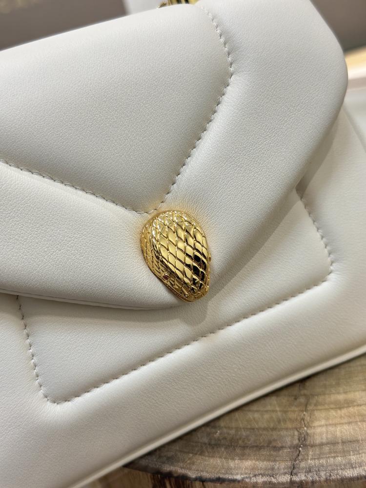 حقيبة SERPENTI REVERSE من بولغاري