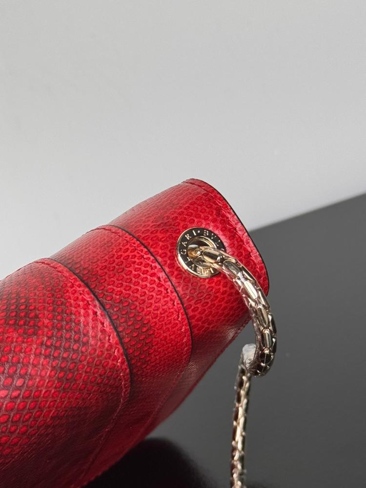 حقيبة SERPENTI FOREVER من بولغاري
