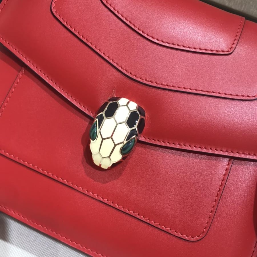 حقيبة SERPENTI FOREVER من بولغاري
