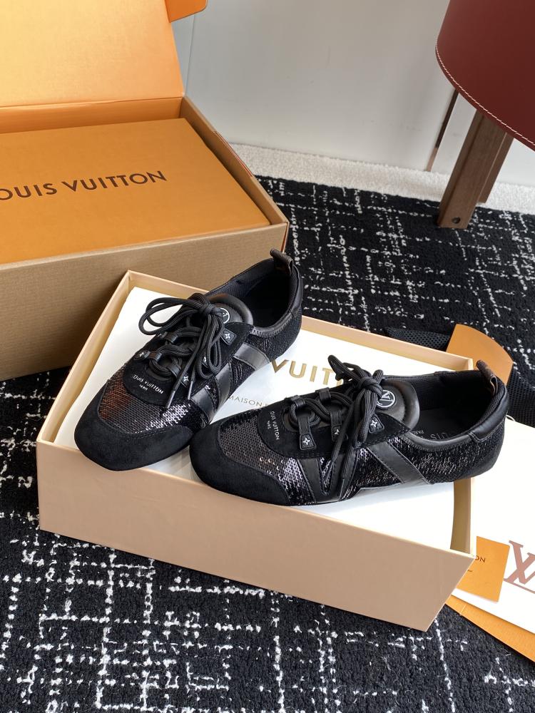 حذاء Sneakerina من لويس فيتون