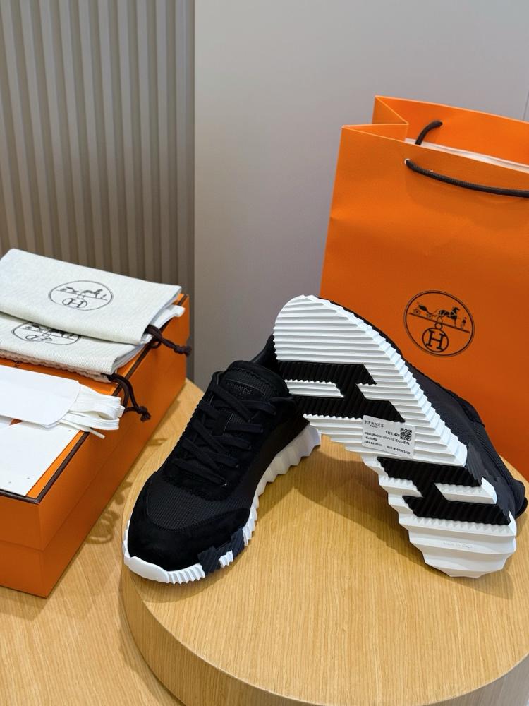 Bouncing shoe from Airmez