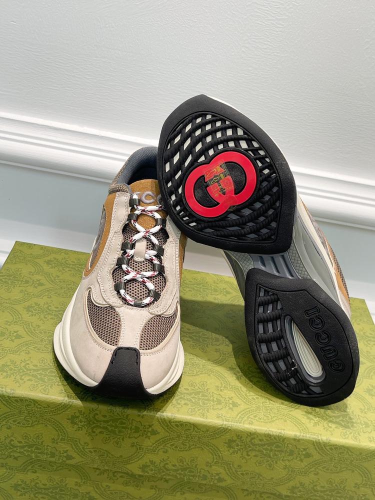 Gucci Run sneakers