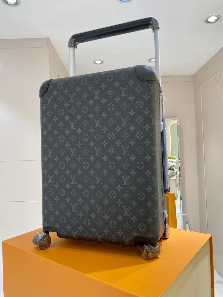 Horizon travel bag 55 cm from Louis Vuitton