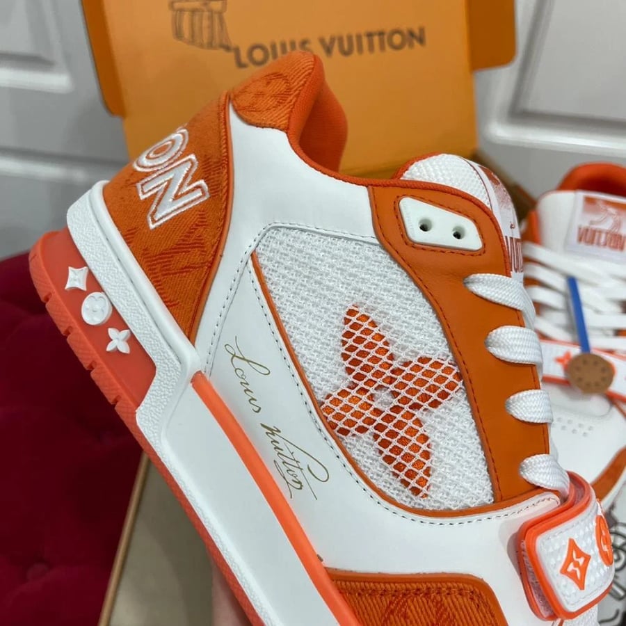 حذاء  Lv trainer من لويس فيتون
