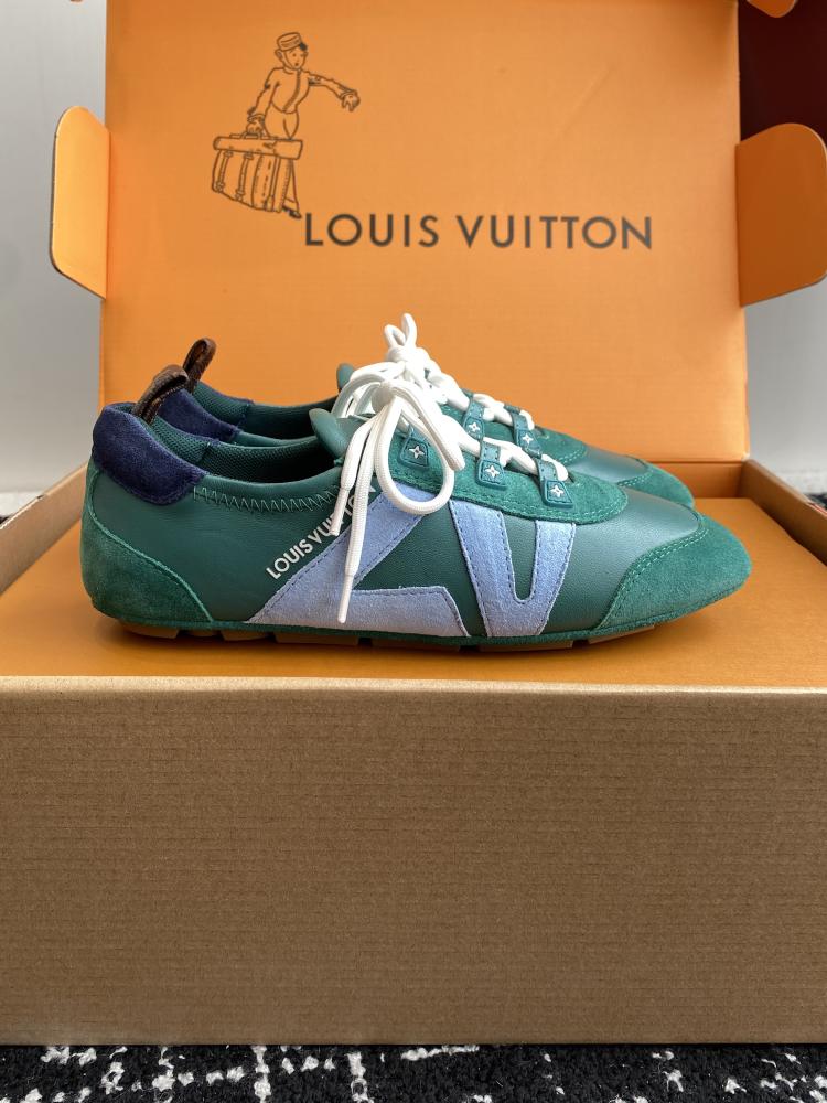 حذاء Sneakerina من لويس فيتون