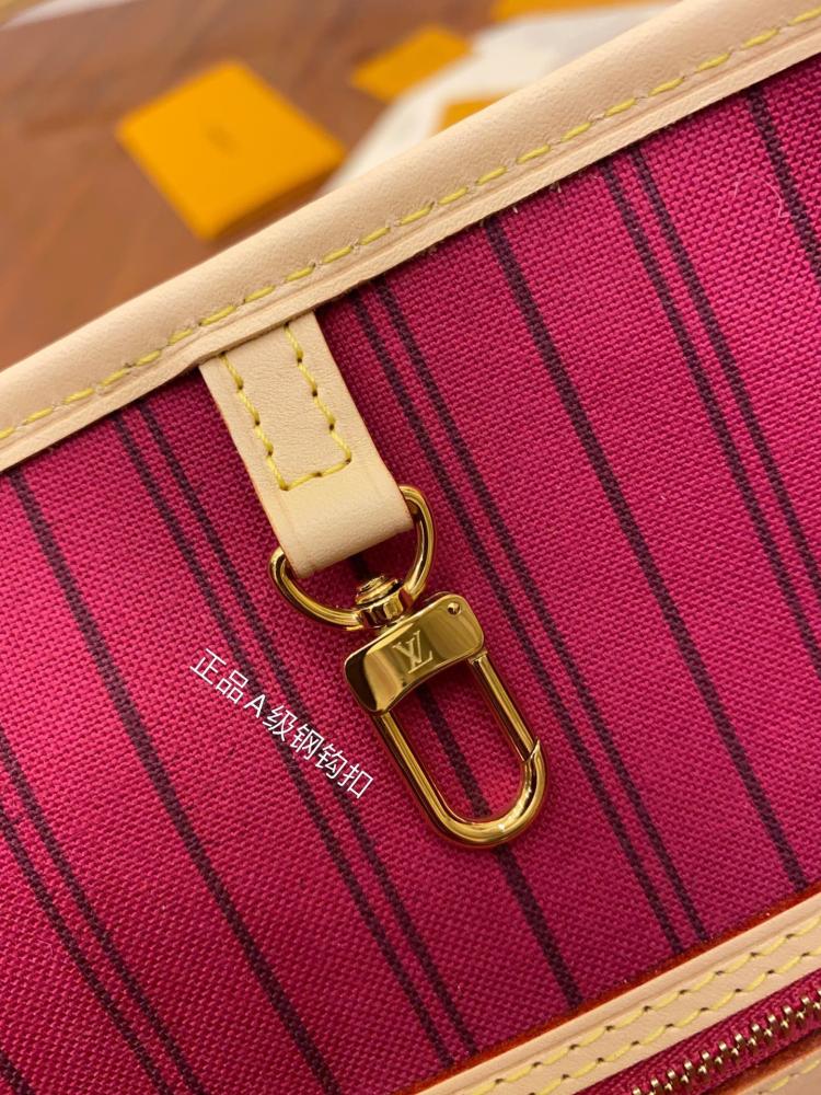 حقيبة Neverfull MM