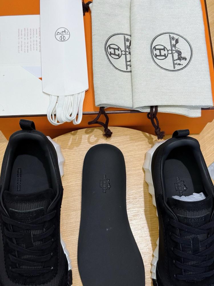 Bouncing shoe from Airmez