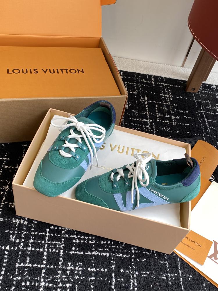 حذاء Sneakerina من لويس فيتون