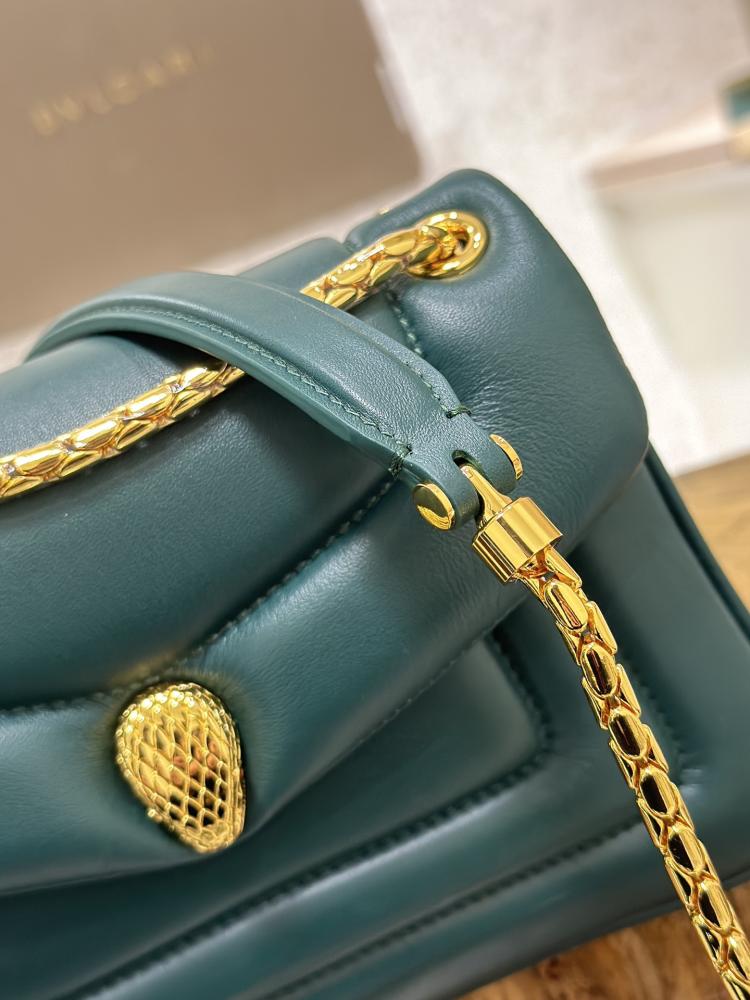 حقيبة SERPENTI REVERSE من بولغاري