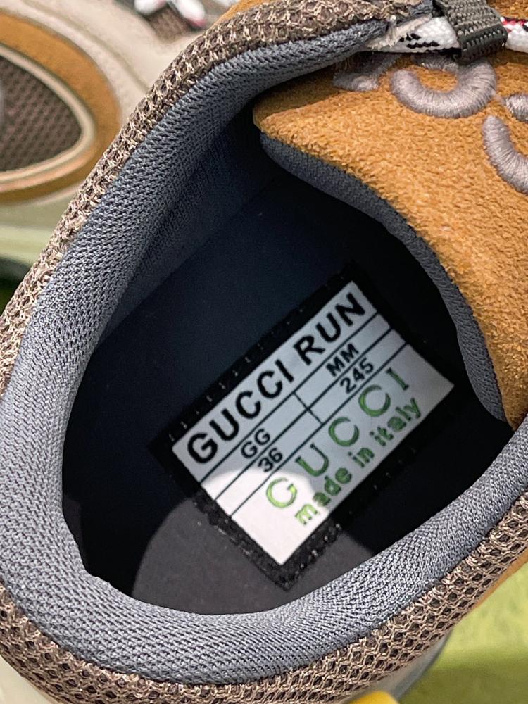 Gucci Run sneakers