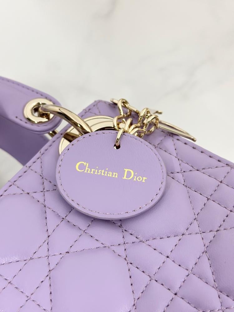 حقيبة Mini Lady Dior